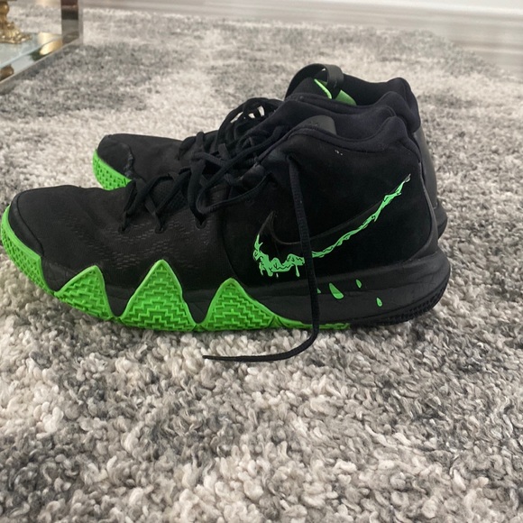 kyrie 4 halloween